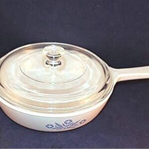 Corning Ware Model P-83-B Cornflower Blue 6.5 Inch White Casserole Dish with Lid